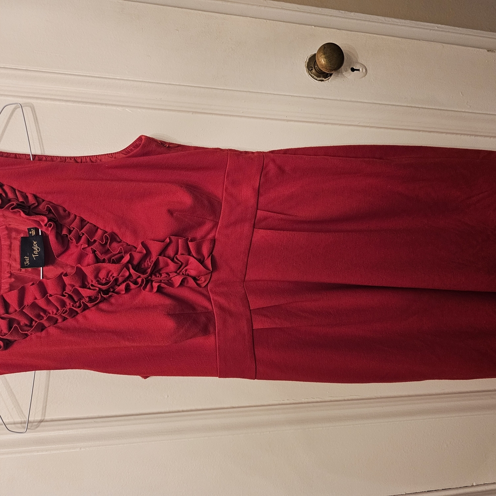 Just Taylor Vibrant Red Ruffle Dress
